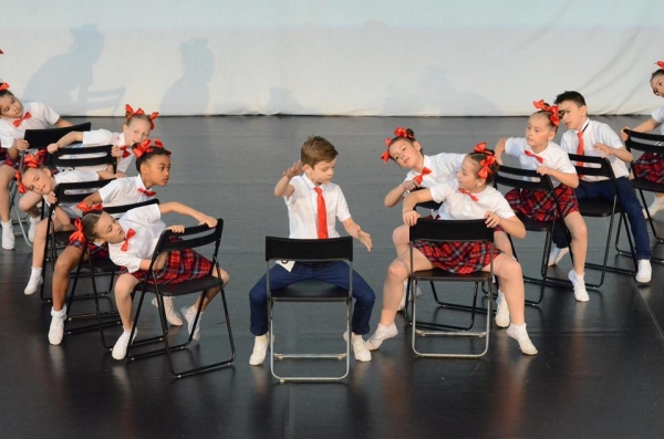 Trionfo per la Maestra Iryna Garshenina e per i piccoli ballerini di Danza Moderna al concorso Piccoli Danzatori Crescono
